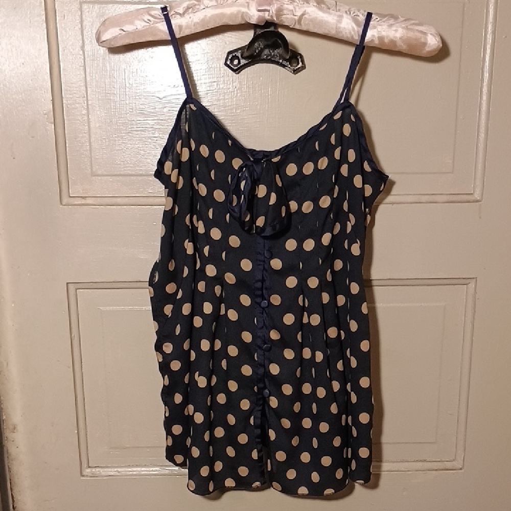 Blue Sleeveless Camisole with Scoop Neck and Ruffled Tie Front
